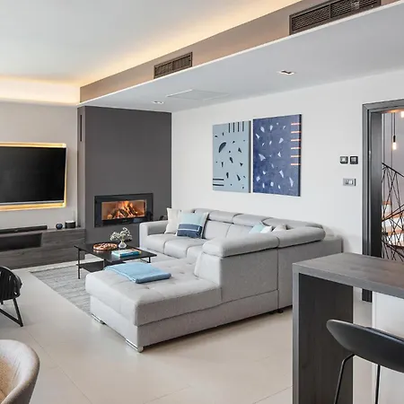 Holiday home 5 Bedroom Lovely In