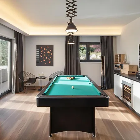 Holiday home 5 Bedroom Lovely In Sveta Marina